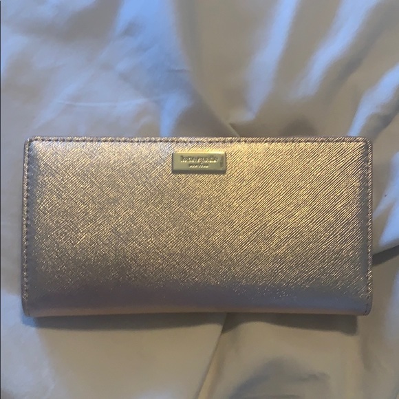 kate spade Handbags - Rose Gold Kate Spade Wallet